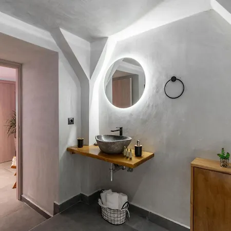 Buonora D'oro Villa Tsoukaladhes